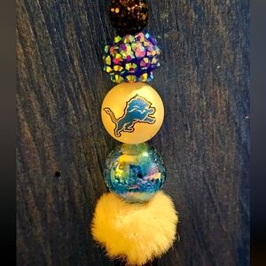 NFL Detroit Lions Sparkly/Blingy Custom Created Super Fan Beaded Pen